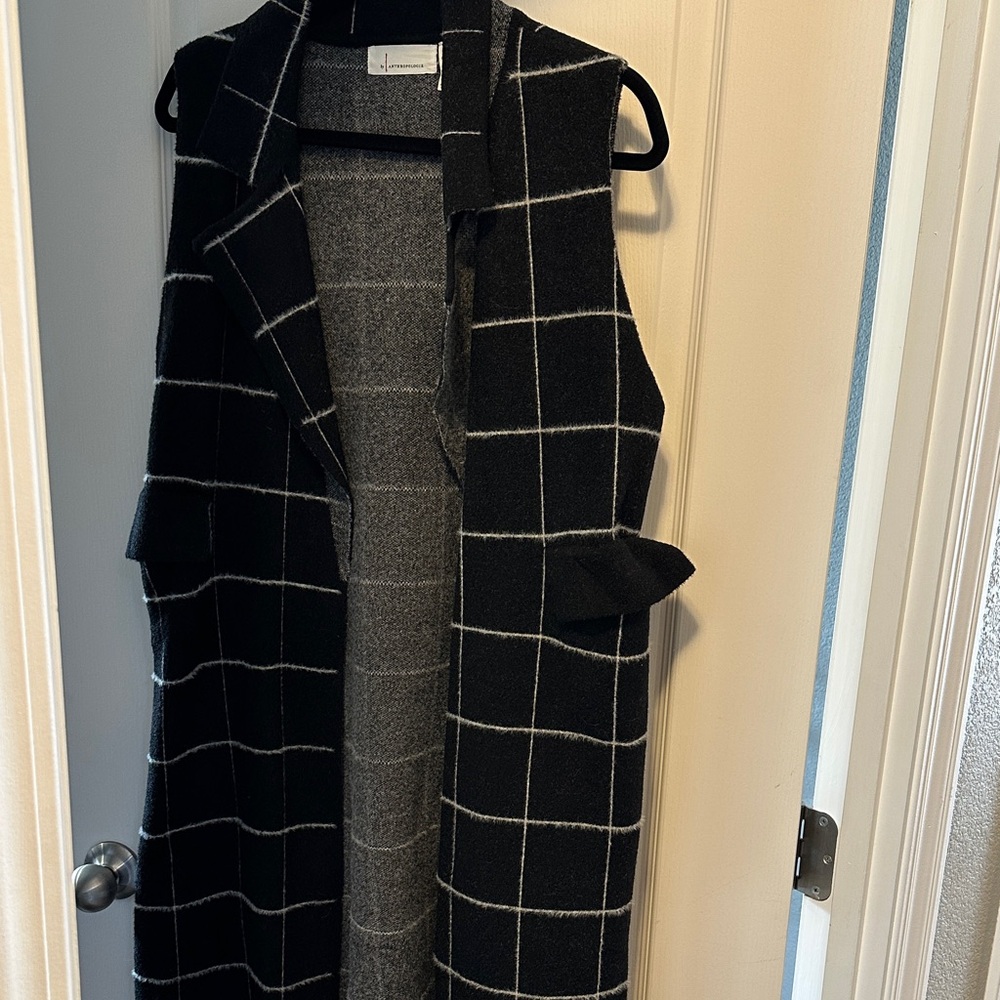 Black and White Checkered Sleeveless Coat